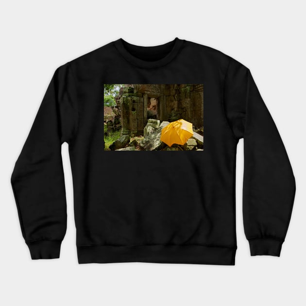 Cambodge - Banteay Thom Crewneck Sweatshirt by rollier